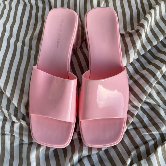 Wild Diva Heeled Slides - Picture 6 of 8
